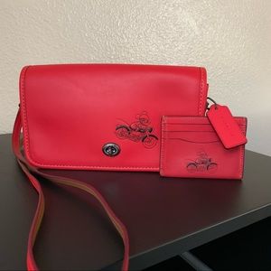 💋 COACH X DISNEY MICKEY MOUSE crossbody bag with card holder